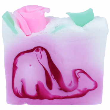 Kuss von einer Rose Bomb Cosmetics Glyzerinseife