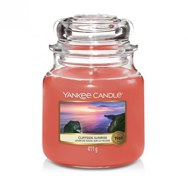 Medium Cliffside Sunrise Kerze von Yankee Candle