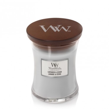 Medium Lavendel & Zeder Woodwick Kerze