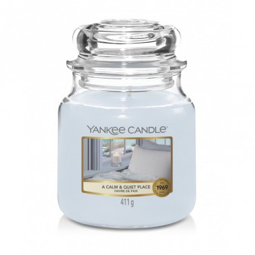 Medium A Calm & Quiet Place Yankee Kerze