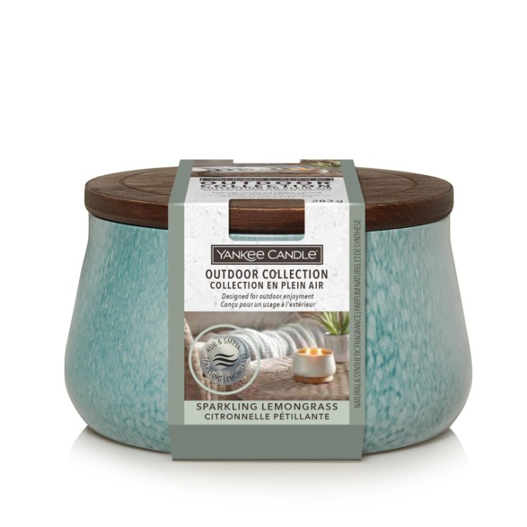 Sparkling Lemongrass Yankee Candle Kerze für den Garten