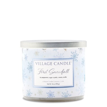 Tumbler Holly First Snowfall Village Kerze