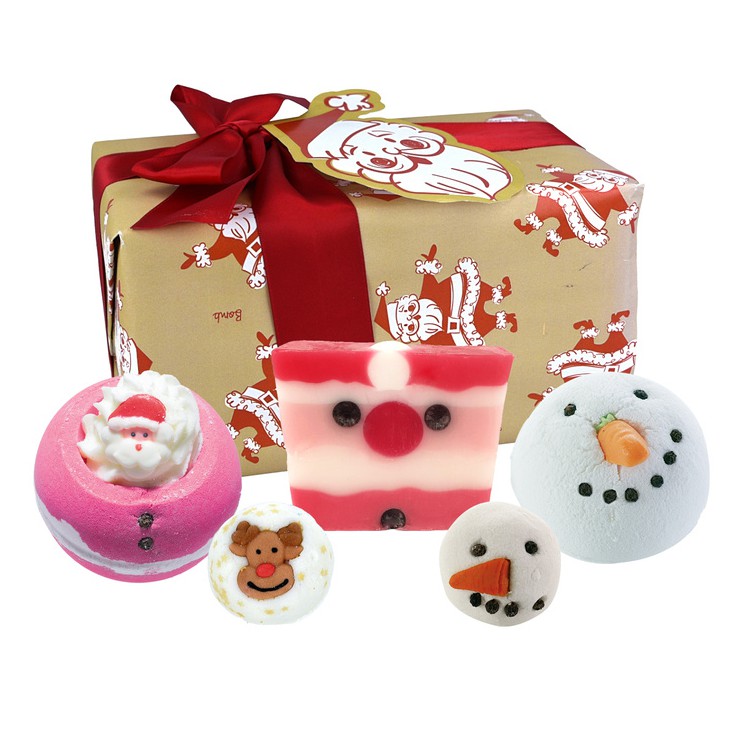 Claus für Celebrations Bomb Cosmetics Geschenkset