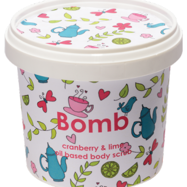 Natürliches Cranberry-Duschpeeling mit LIMETTE Bomb Cosmetics
