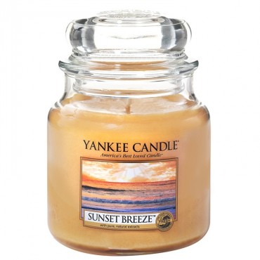 Medium Sunset Breeze Yankee Kerze