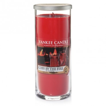 Große Yankee Candle Cosy an der Feuersäge