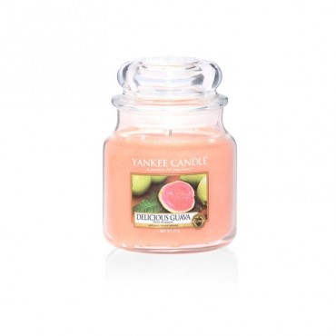 Medium Delicious Guava Yankee Kerze