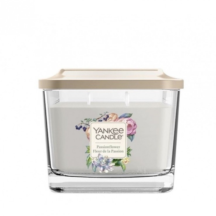 Elevation medium Passionsblume Kerze von Yankee Candle