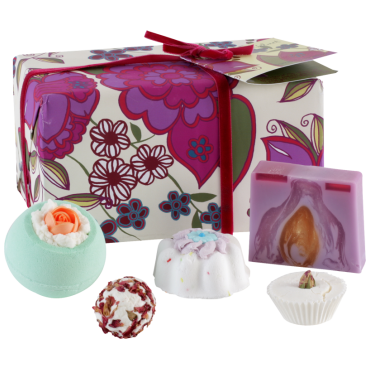 VINTAGE VELVET Bomb Cosmetics Geschenkset